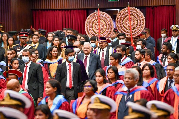 நாட்டின் பாதுகாப்பு குறித்து சிந்திக்காவிட்டால் எதிர்காலம் இருக்காது-ஜனாதிபதி | Not Think About Security Of Country No Future நாட்டின் பாதுகாப்பு குறித்து சிந்திக்காவிட்டால் எதிர்காலம் இருக்காது-ஜனாதிபதி | Not Think About Security Of Country No Future