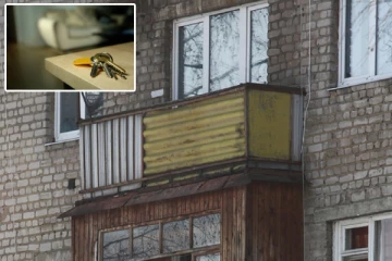 சாவியை வீட்டுக்குள் வைத்து பூட்டிய நபர்: வீட்டை உடைக்க முயன்ற உயிரிழந்த பரிதாபம்