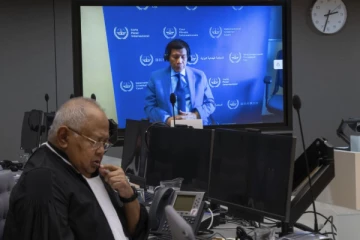 30,000 பொதுமக்கள் கொலை; சர்வதேச நீதிமன்ற முன்னிலையில் ஆஜரான ரொட்ரிகோ டுட்டர்டே