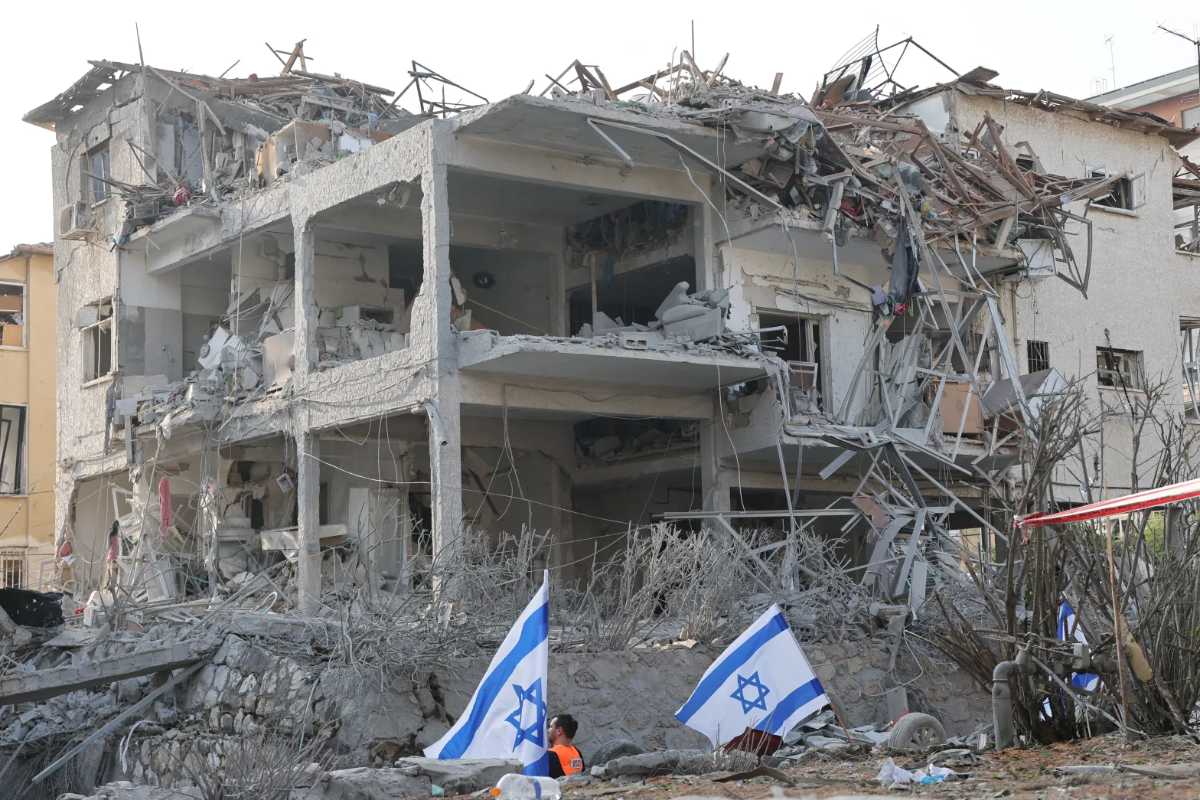 இஸ்ரேலில் வசிக்கும் இலங்கையர்களுக்கு அவசர எச்சரிக்கை | Emergency Warning For Sri Lankans In North Israel