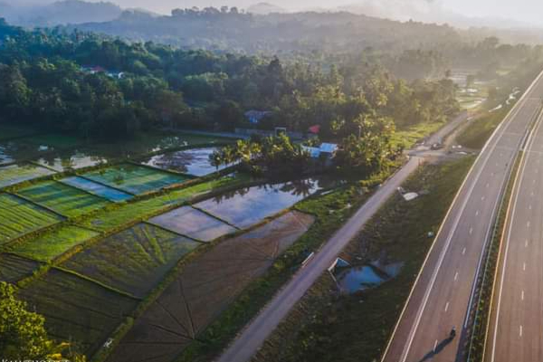 අවසන් අදියරේ පවතින මීරිගම කුරුණෑගල අධ්වේගයේ ගුවන් ජායාරූප පෙළ මෙන්න.(PHOTOS) | Kurunegala Meerigama Expressway Sri Lanka