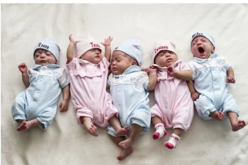 இலங்கை வரலாற்றில் சாதனை! ஒரே பிரசவத்தில் 6 குழந்தைகள் பெற்றெடுத்த பெண்!