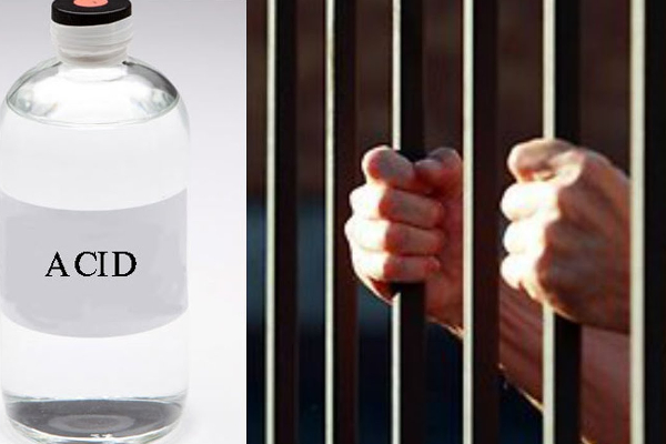 ஹோட்டலில் தண்ணீருக்கு பதில் ஆசிட் ... நிலைகுலைந்த சிறுவர்கள் - கொடூரம்! | Served Acid In Water Bottles At A Birthday Party