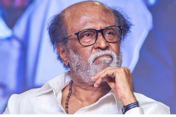 அவரை அடிக்கமாட்டேன், பயந்துபோன ரஜினி - வாய்ப்பை இழந்த முன்னணி நடிகர்!