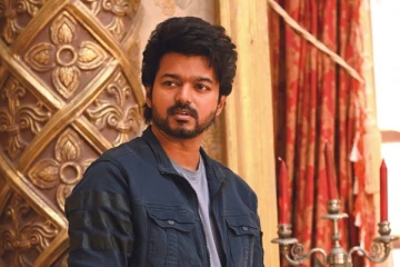 அஜித்தை சீண்டிய விஜய் ரசிகர்கள்.. வாரிசு விழாவில் வைத்த பேனர்