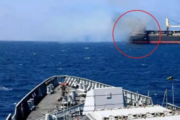 ஏடன் வளைகுடாவில் தொடரும் பதற்றம் : சரக்கு கப்பலை குறிவைத்து ஹவுதி கிளர்ச்சியாளர்கள் தாக்குதல்