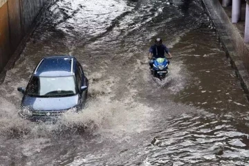 வாகன ஓட்டிகளின் கவனத்திற்கு..சென்னையில் எந்தெந்த ரூட்டில் போகலாம்? முழு விவரம் இதோ!
