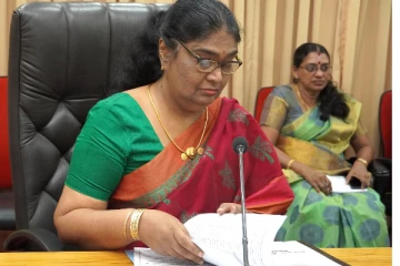 வடக்கில் காணி உறுதிப்பத்திரங்களை கைமாற்றும் நடவடிக்கை தற்காலிகமாக இடைநிறுத்தம்