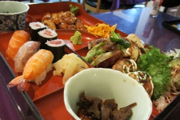 ஜப்பானில் தீவிர சோதனை ; 1,600 வகையான பொருட்கள் விற்பனைக்கு தடை