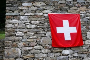 சுவிட்சர்லாந்தில் ஒரு ஃப்ராங்குக்கு வீடு விற்பனை... ஆனால் வாங்க ஆளில்லை: காரணம்?