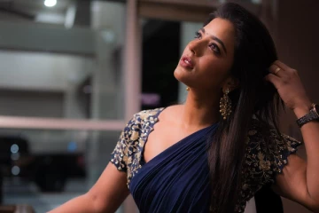 சேலையில் ஐஸ்வர்யா ராஜேஷின் அழகிய போட்டோஷூட்