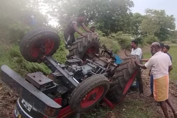 உழவியந்திரம் குடைசாய்ந்ததில் 15 வயது சிறுவன் உயிரிழப்பு