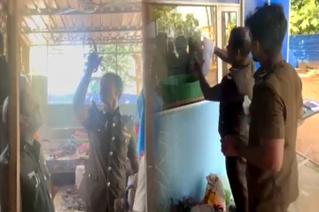 முல்லைத்தீவில் சீல் வைக்கப்பட்ட உணவகம் - சோதனையில் சிக்கிய பழுதடைந்த உணவுகள்