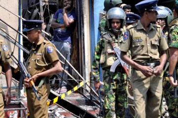 ஒரே நாளில் 485 பேர் கைது ; சோதனையில் மீட்கப்பட்ட ஆபத்தான பொருட்கள்