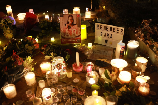 பிரித்தானியாவில் சடலமாகக் கண்டெடுக்கப்பட குழந்தை வழக்கு: அதிகாரிகளின் கவனக்குறைவு | Report Say Uk Baby Death May Officers May Save Her