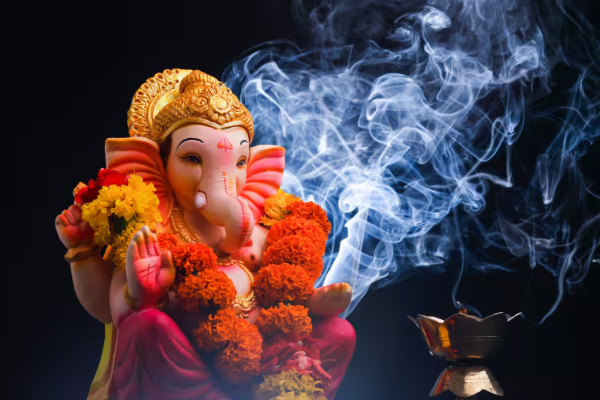 விநாயகர் சதுர்த்தி: வீட்டில் சிலை வாங்கி வைக்க உகந்த நேரம் எது? | Vinayagar Chaturthi Pooja Timings In Tamil