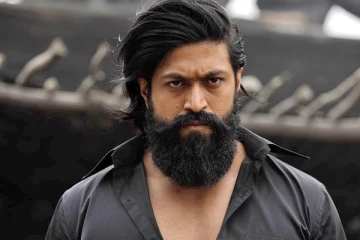 தமிழ் இயக்குனருடன் கூட்டணி வைக்கும் யாஷ்.. அப்போ ரசிகர்களுக்கு மாஸ் விருந்து தான்!