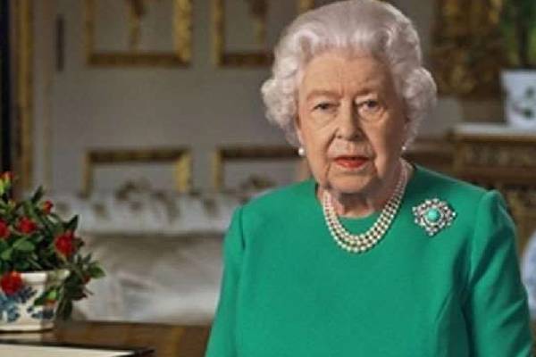 இங்கிலாந்து ராணி உடல்நிலை கவலைக்கிடம் : மருத்துவர்கள் தீவிர கண்காணிப்பு | Queen Is Under Medical Supervision