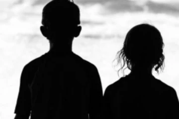 மனநலம் பாதிக்கப்பட்ட அக்காவுடன் தண்ணீர் தொட்டியில் தம்பி செய்த காரியம்... அவதானித்த தாய்க்கு ஏற்பட்ட பேரதிர்ச்சி