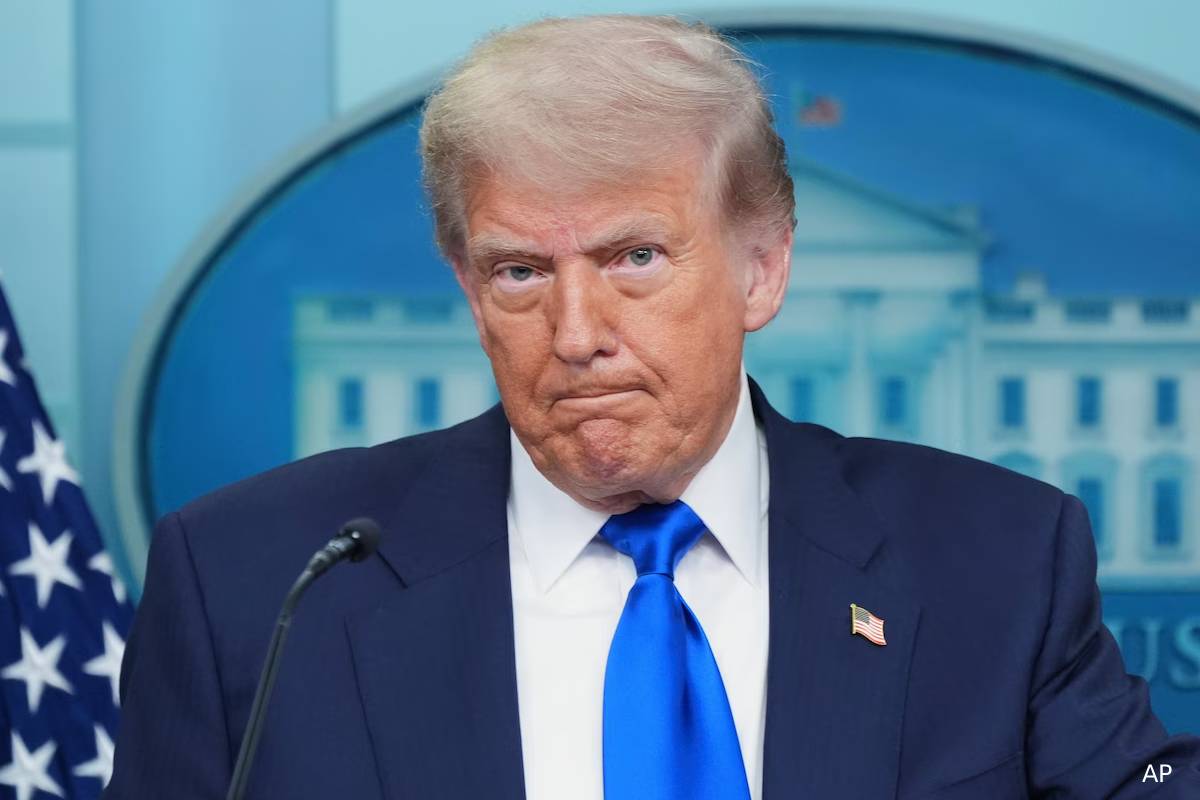 ட்ரம்ப் பதவியில் இருந்து நீக்கப்பட உள்ளாரா? 25 சட்டத்திருத்தம் சொல்வது என்ன? | What Is 25Th Amendment To Remove Trump From Office