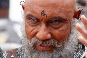 ஏன்டா அந்த படத்தில் நடிச்சோம்னு இருந்தது!! சத்யராஜ் கூறிய உண்மை..