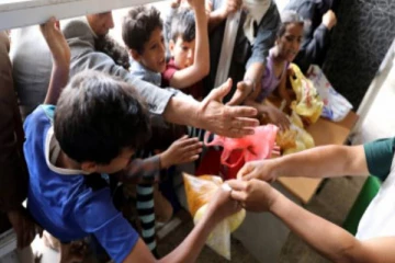 வெளிநாடொன்றில் உணவின்றி தவிக்கும் 1.55 கோடி மக்கள்!