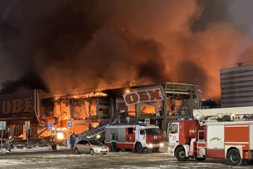 ரஷ்யாவிலுள்ள வணிக வளாகமொன்றில் பயங்கர தீ விபத்து!