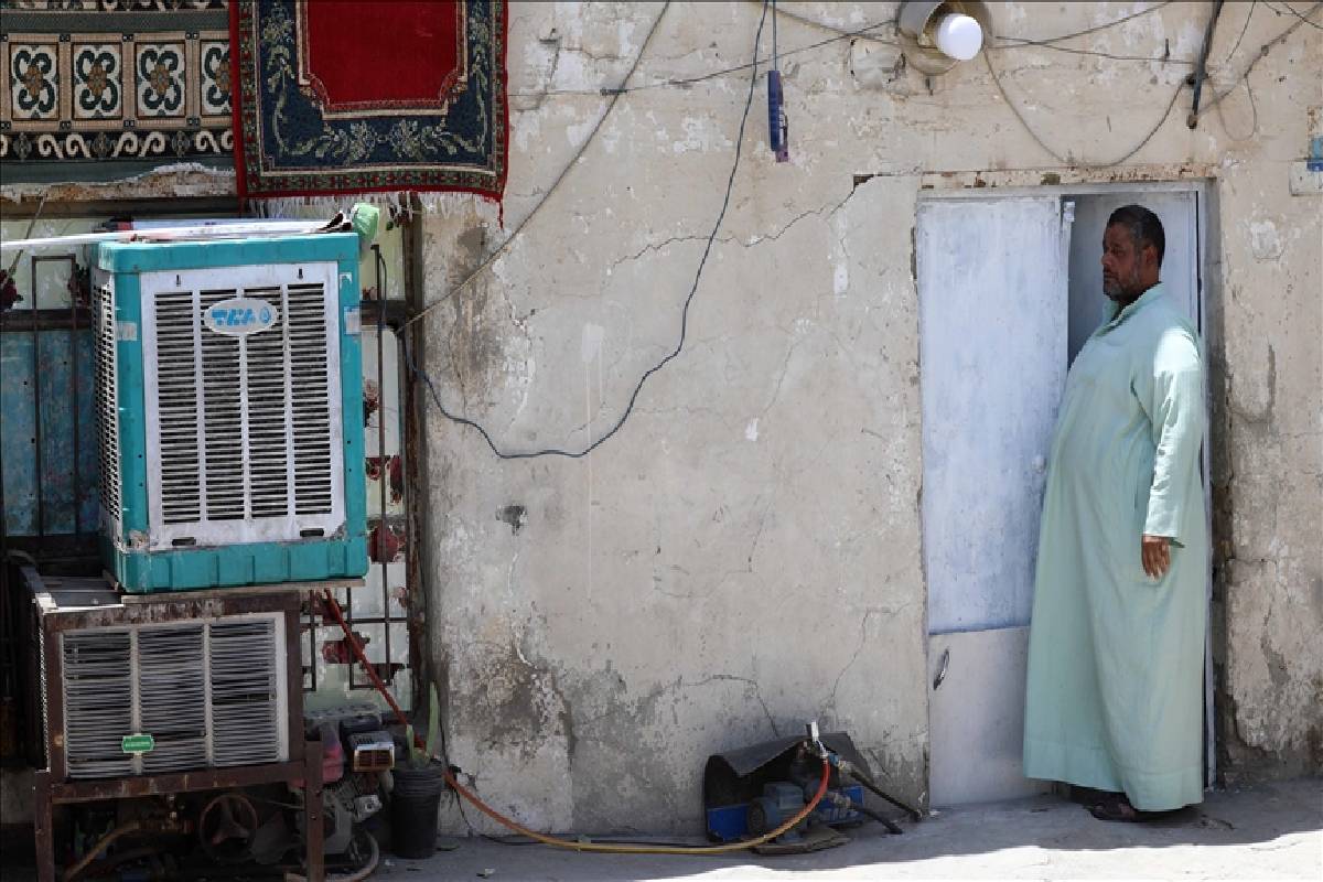 ஈராக்கிலுள்ள அமெரிக்கர்களை உடனடியாக வெளியேறுமாறு உத்தரவு! நாடு முழுவதும் திடீர் மின்தடை | Us Embassy Baghdad Tells Us Citizens To Leave Iraq ஈராக்கிலுள்ள அமெரிக்கர்களை உடனடியாக வெளியேறுமாறு உத்தரவு! நாடு முழுவதும் திடீர் மின்தடை | Us Embassy Baghdad Tells Us Citizens To Leave Iraq