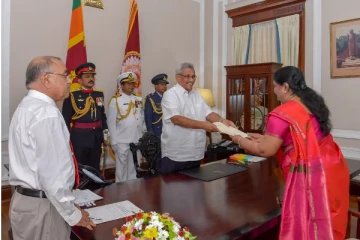 கோட்டாபய பதவி நீக்கிய ஆளுநரை ரணில் நியமித்தது ஏன்! பிரபாகரன் கேள்வி