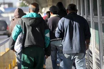 மாலைதீவிலிருந்து இலங்கைக்கு நாடுகடத்தப்பட்ட போதைப்பொருள் கடத்தல்காரர்கள்