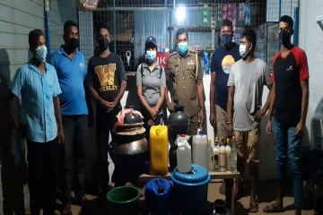 பாரியளவிலான கசிப்பு உற்பத்தி நிலையம் ஒன்று முற்றுகை! இரு பெண்கள் கைது