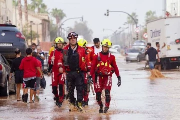 பெருவெள்ளத்தால் கடுமையாக பாதிக்கப்பட்டுள்ள நாடு: ஜேர்மனி தெரிவித்துள்ள தகவல்