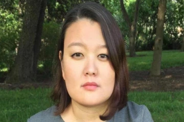 உக்ரைன் போருக்கு எதிராக குரல் கொடுத்த பெண்ணுக்கு விஷம்! வெளிநாட்டு பயணத்தில் நடந்த கொடூரம்