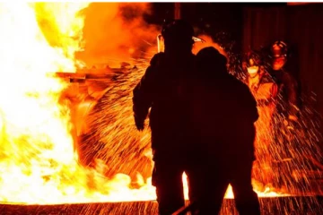 வருங்கால மனைவிக்காக பள்ளியை தீவைத்து எரித்த இளைஞர்; பொலிஸிடம் சொன்ன காரணம்!