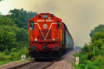 சொந்தமாக ரயில் வைத்திருந்த ஒரே இந்தியர் இவர்தான்.. ஆச்சர்ய தகவல்!