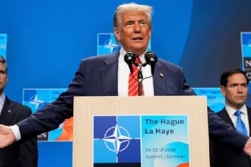 ஜெலென்ஸ்கியின் பயத்தை இறுதியில் ஒப்புக்கொண்ட ட்ரம்ப்: மிகவும் கடினமானவர் புடின்