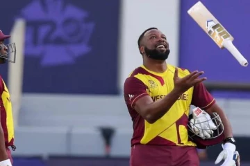 டி20 உலகக்கோப்பை! கடைசி பந்தில் இமாலய சிக்சரை பறக்கவிட்டு போட்டியின் தலைவிதியை மாற்றியமைத்த பொல்லார்ட்