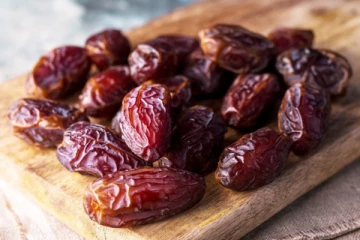 சர்க்கரை நோயாளிகள் பேரீச்சம்பழங்கள் சாப்பிடலாமா?