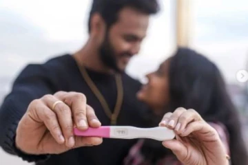 அப்பா ஆகப்போகும் குட் நியூஸை கியூட் புகைப்படங்களுடன் அறிவித்த சீரியல் நடிகர்.. யார் பாருங்க