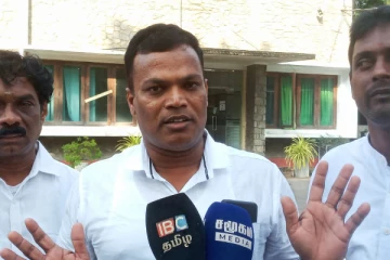 புனர்வாழ்வளிக்கப்பட்ட தமிழ் விடுதலைப் புலிகள் கட்சி வேட்புமனு கையளிப்பு (Photos)