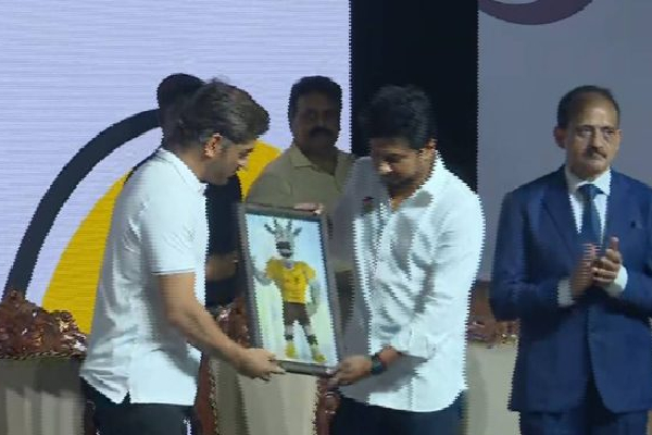 தமிழ்நாட்டிலிருந்து நிறைய தோனிக்களை உருவாக்க விரும்புகிறோம் : முதலமைச்சர் மு.க.ஸ்டாலின் | We Want To Make A Lot Of Chief Minister M K Stalin