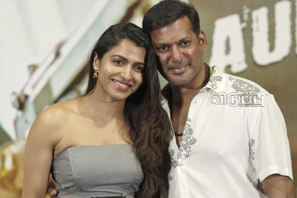 ஒரு வாரம் வீட்டை விட்டே வெளியே வரல.. விஷாலை திருமணம் செய்ய போகும் தன்ஷிகாவுக்கு என்னாச்சு | Sai Dhanshika About T Rajendar Controversy