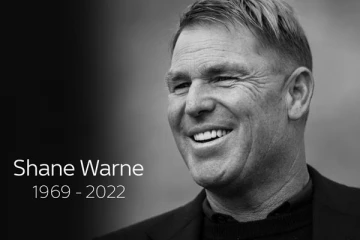 சாதனை மன்னனாக இறுதி வரை திகழ்ந்த ஷேன் வார்னே! ஜாம்பவானின் கிரிக்கெட் பயணம்