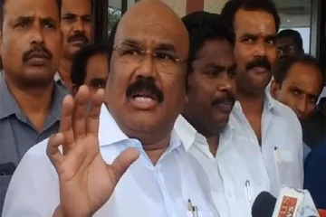 ஓபிஎஸ் எங்க போனாலும் அதை பற்றி கவலையில்லை : முன்னாள் அமைச்சர் ஜெயக்குமார்