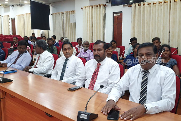சீனத் தூதுவர் நாவற்குழி விகாரைக்கு விஜயம் | Chinese Ambassador To Sri Lanka Visits Jaffna