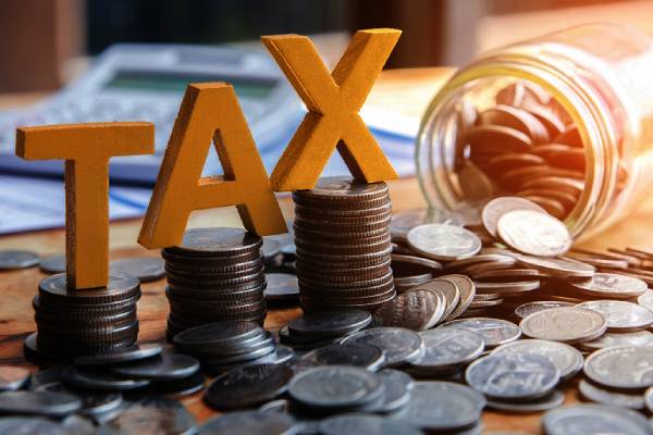 அமெரிக்காவில் புதிய சுங்கவரி நடைமுறை: ட்ரம்பின் அதிரடி உத்தரவு | Us Global Tariffs Reduced 10 Percent Trump Scotus அமெரிக்காவில் புதிய சுங்கவரி நடைமுறை: ட்ரம்பின் அதிரடி உத்தரவு | Us Global Tariffs Reduced 10 Percent Trump Scotus