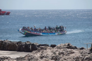 “பில்லி சூனியம்” ; ஸ்பெயின் சென்ற அகதிகள் நடுக்கடலில் கொலை செய்யப்பட்டார்களா?