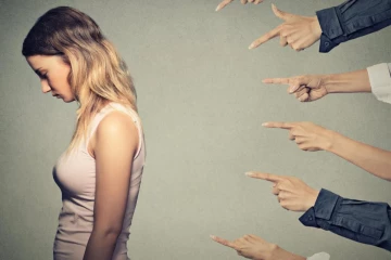 மகாபாரதம்: பிறர் எண்ணங்களுக்கு அதிக முக்கியம் கொடுத்தால் என்ன நடக்கும் தெரியுமா?