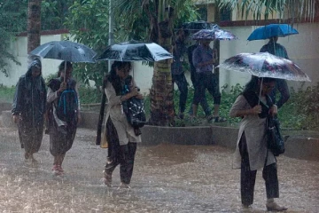 வங்கக்கடலில் நிலவும் வளிமண்டல கீழடுக்கு சுழற்சி.., இன்று 7 மாவட்டங்களில் கனமழை