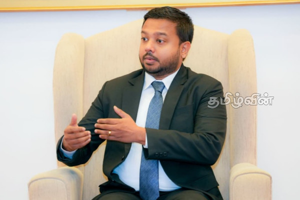 அமெரிக்க பசுபிக் கடற்படை தளபதி அட்மிரல் ஸ்டீபன் கோஹ்லரை சந்தித்த அருண் ஹேமச்சந்திர | Arun Hemachandra Meets Us Pacific Fleet Commander